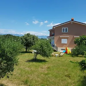 Mestrovic Apartment Lopar